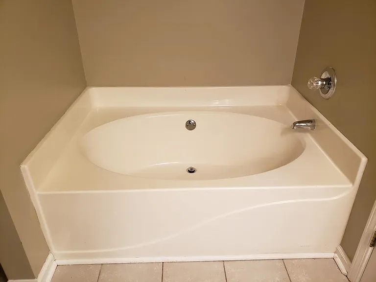 1113 Stafford Dr — Photo 21