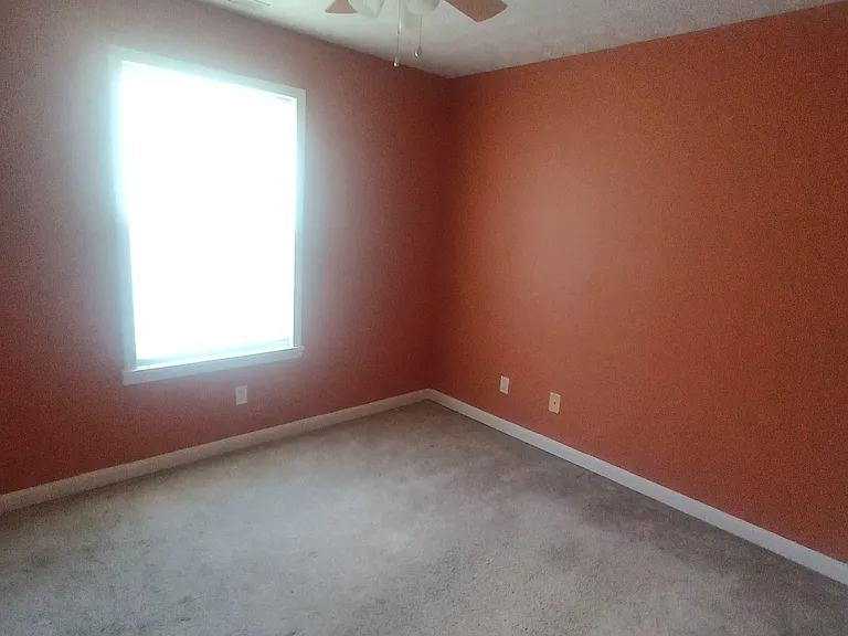 13704 Bohannon Ave — Photo 12
