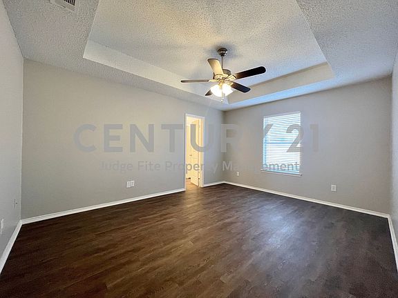 5th image of 207 Meadowbrook Ln