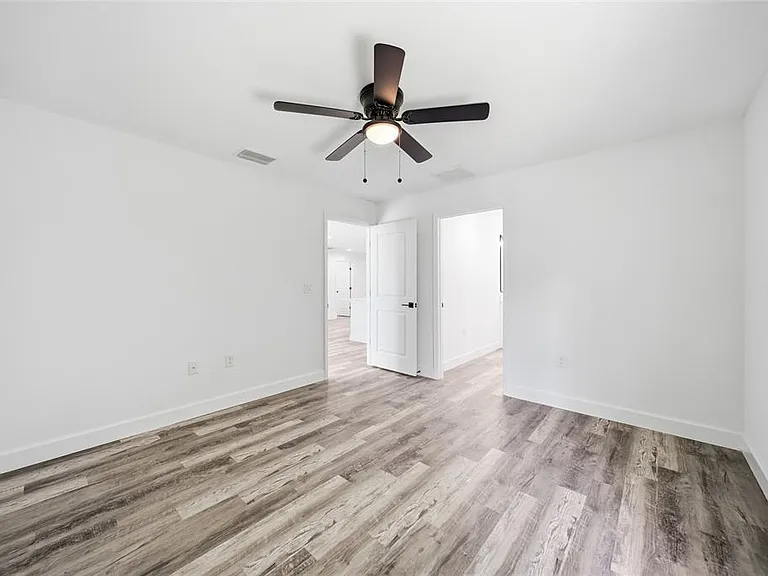 17180 Drayton Ln — Photo 14