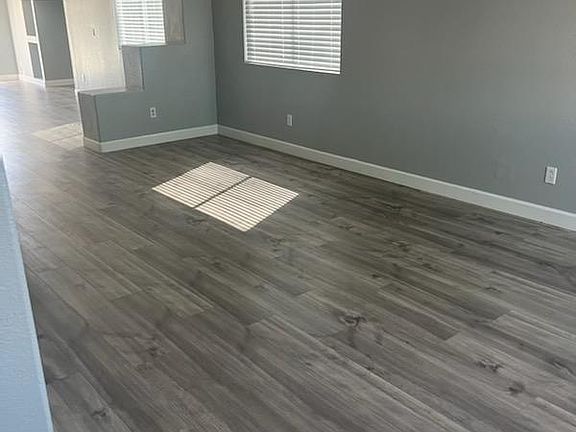 4th image of 7327 W Eugie Ave