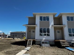 50 SW Lavelle Close, Red Deer, AB T4S0S5
