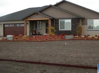 60 Ware Ct, Sequim, WA 98382