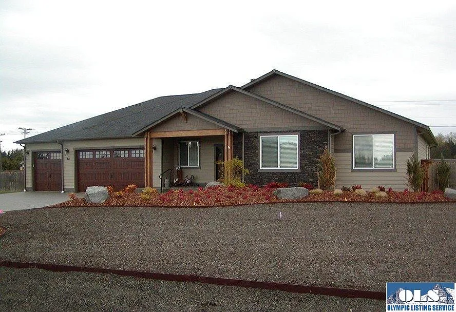 60 Ware Ct photo 1