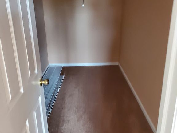 5th image of 27 Lincoln Dr