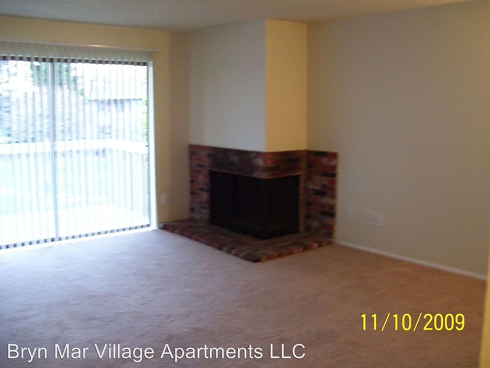 1st image of 1815 S 82nd St APT 4