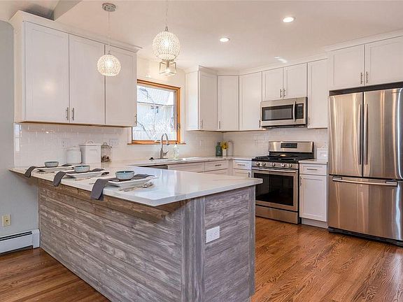 Brand new chef's kitchen