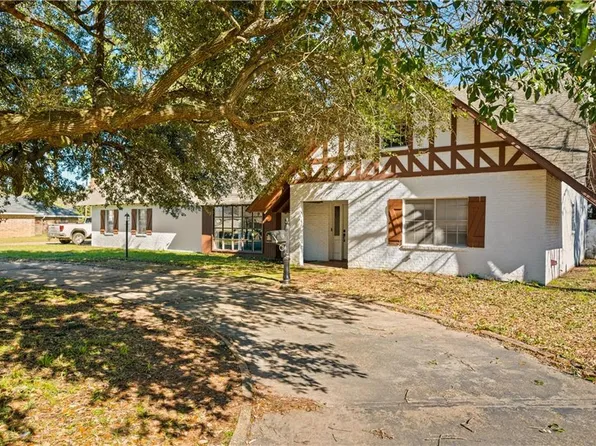 1115 Heyman Ln, Alexandria, LA 71303