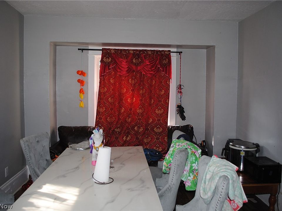 2nd image of 8911 Sauer Ave