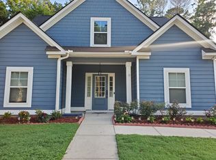 430 Rabbits Run, Fayetteville, GA 30214