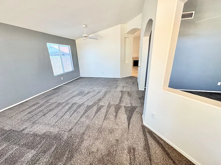 5209 W Taro Ln — Photo 8
