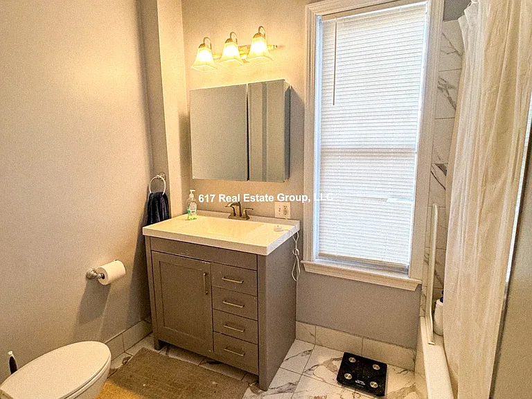 115 Franklin St — Photo 14