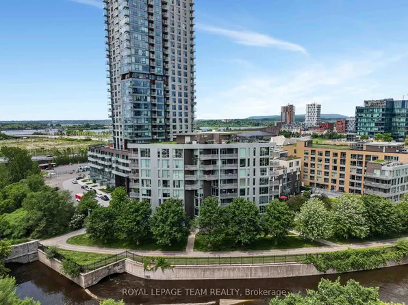 300 C Lett St #324, Ottawa, ON K1R 0B8