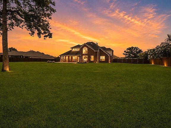 2nd image of 2716 Silverstone Way