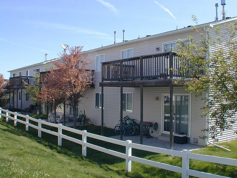 308 Snyder Ave — Photo 15
