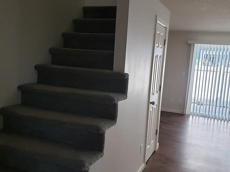 Greystone Apartments — Photo 13