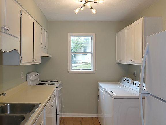 5th image of 332 Ashley Forest Rd
