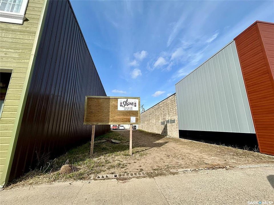 2nd image of 215 Centre STREET