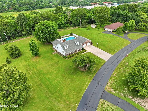 3rd image of 4071 Deer Ridge St
