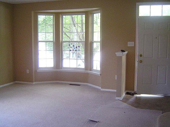 Family Room with Bay Window