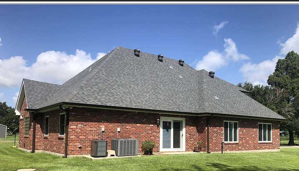 2nd image of 511 Pertuit Ln