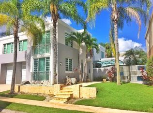 105 Via Platanal, Caguas, PR 00727