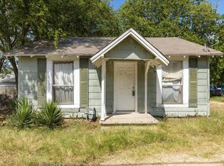 810 Granbury St, Cleburne, TX 76033