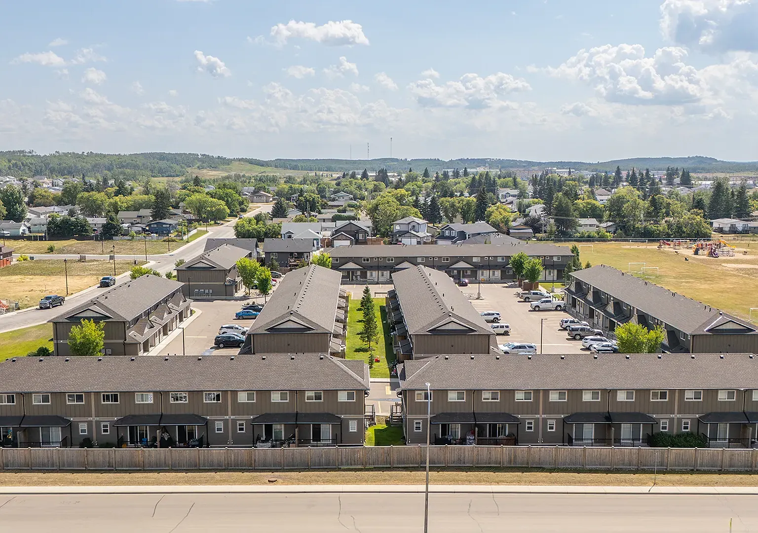 Windermere Townhomes — Photo 1