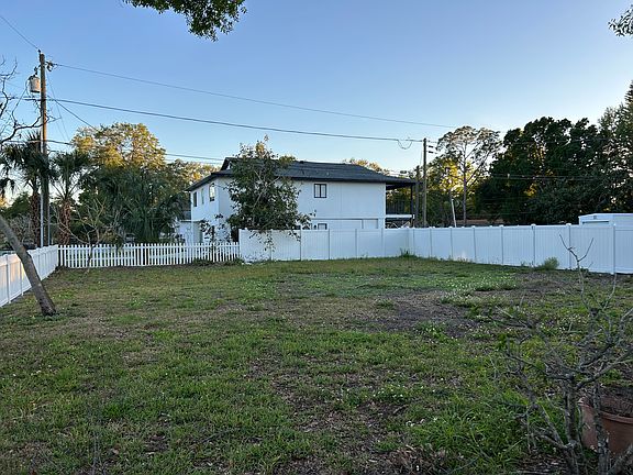 5th image of 656 58th Ave NE