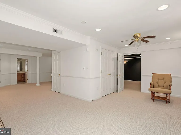 5045 Worthington Woods Way — Photo 41