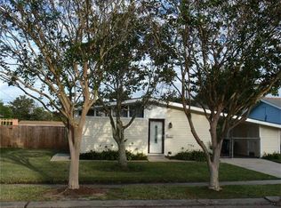 427 W Butterfly Cir, Gretna, LA 70056