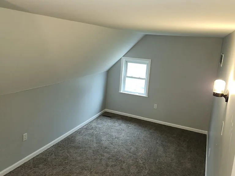 112 W 25th St #2 — Photo 11