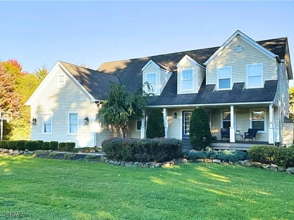 12825 Big Creek Ridge Dr, Chardon, OH 44024