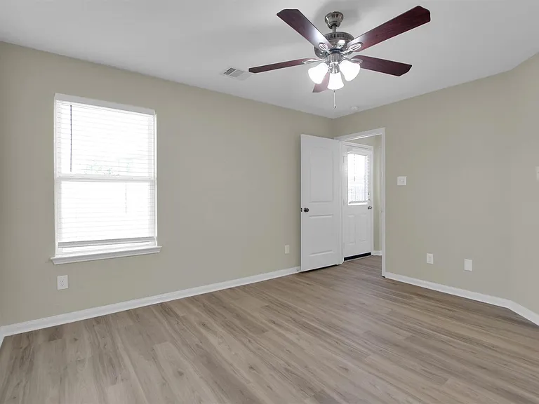 12302 Wavecrest Rd — Photo 22