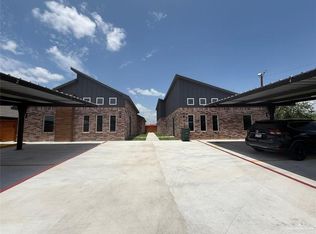 900 W 8th St #1, Mission, TX 78572
