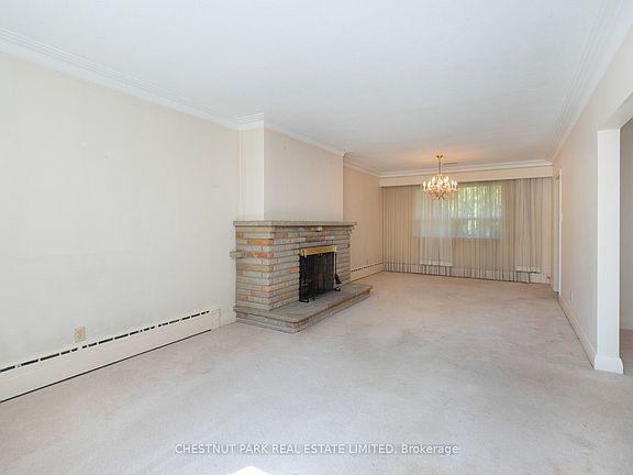 4th image of 20 Strathroy Cres