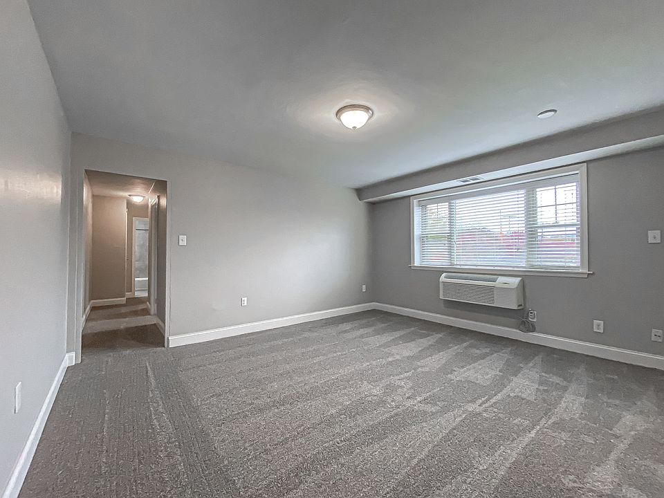 1st image of 102 W Steuben St #104-05