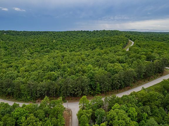 5th image of 1730 Onaga Rd