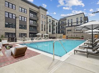 Florent, Garden City, NY 11530