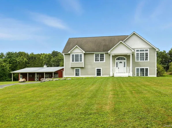 160 Pirog Road, Pine Bush, NY 12566