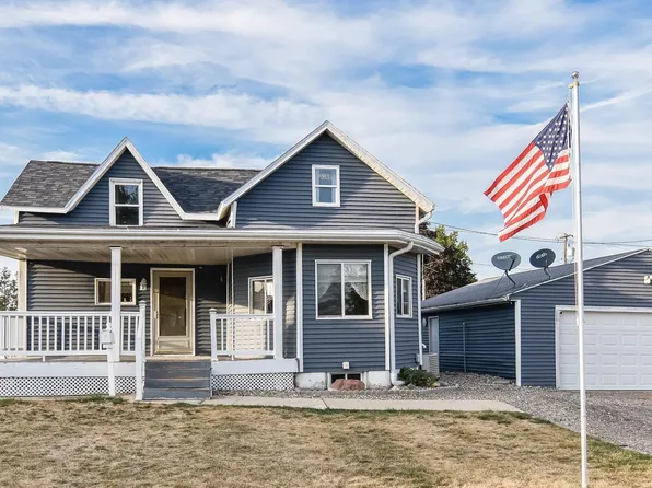400 N Center St, Toledo, IA 52342