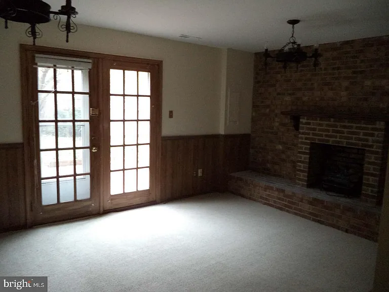 7027 Alicent Pl — Photo 11