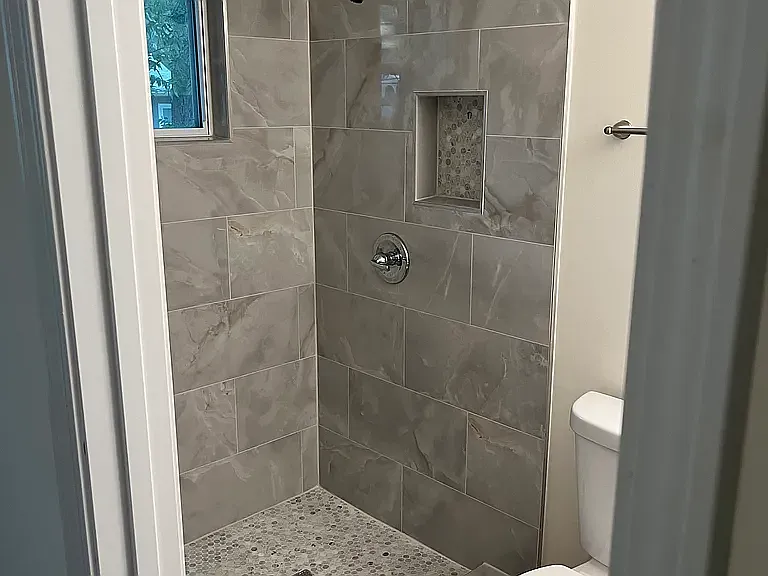 320 Camfield Ct SW — Photo 6