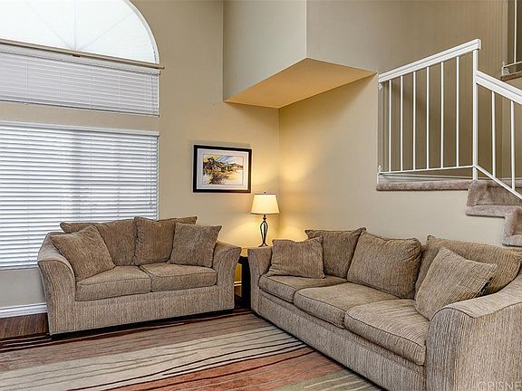 2nd image of 26830 Hummingbird Cir