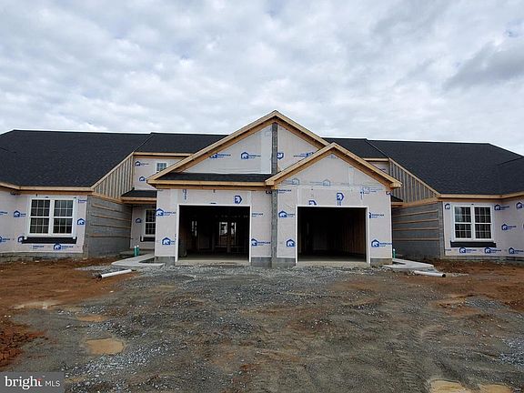 2nd image of 109 Copperstone Ct #107