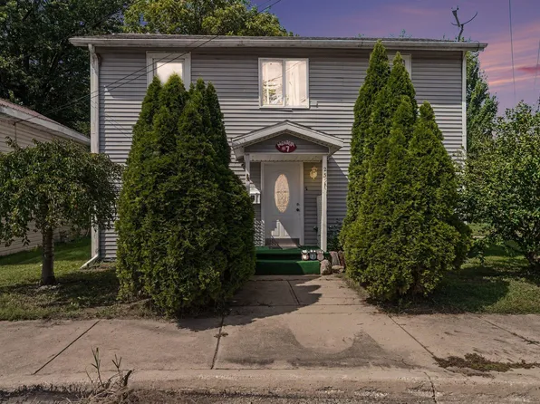 235 W 2nd St, Constantine, MI 49042