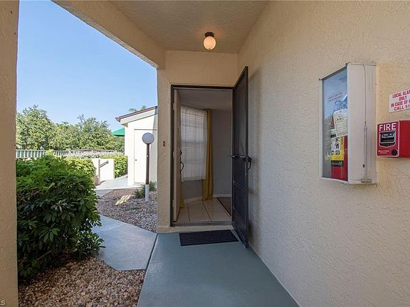 3rd image of 17210 Terraverde Cir APT 4