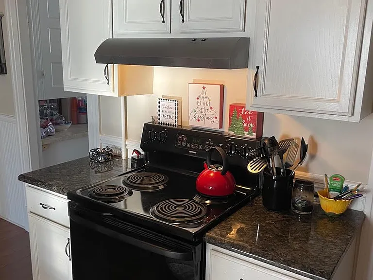 65 Hubbard St #1 — Photo 13