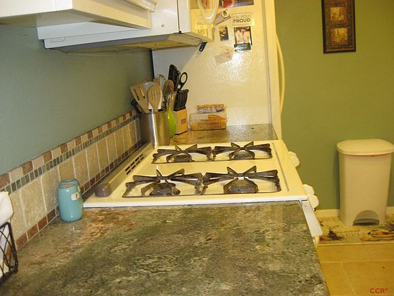 5th image of 536 Parkview N