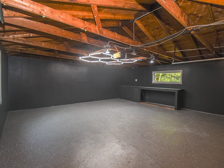 2939 N Butrick St — Photo 5